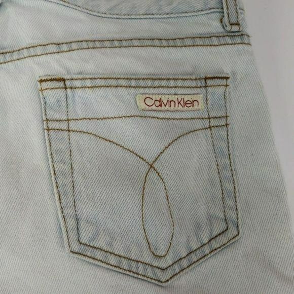 Calvin Klein Vintage Mom Jean 3" whitewash short retro shorts - Picture 7 of 7